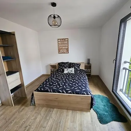 Holiday home Droite Maison Individuelle 4 Et 1 Garage *