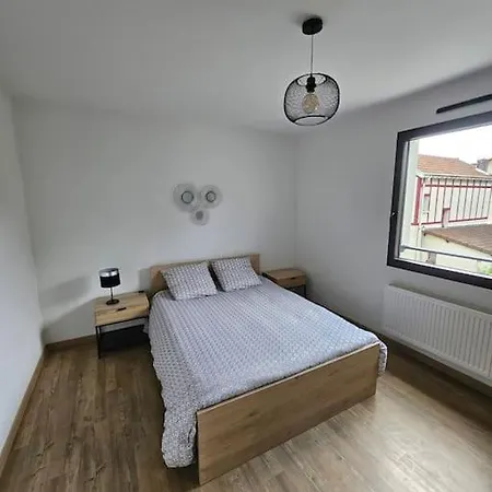 Holiday home Droite Maison Individuelle 4 Et 1 Garage *